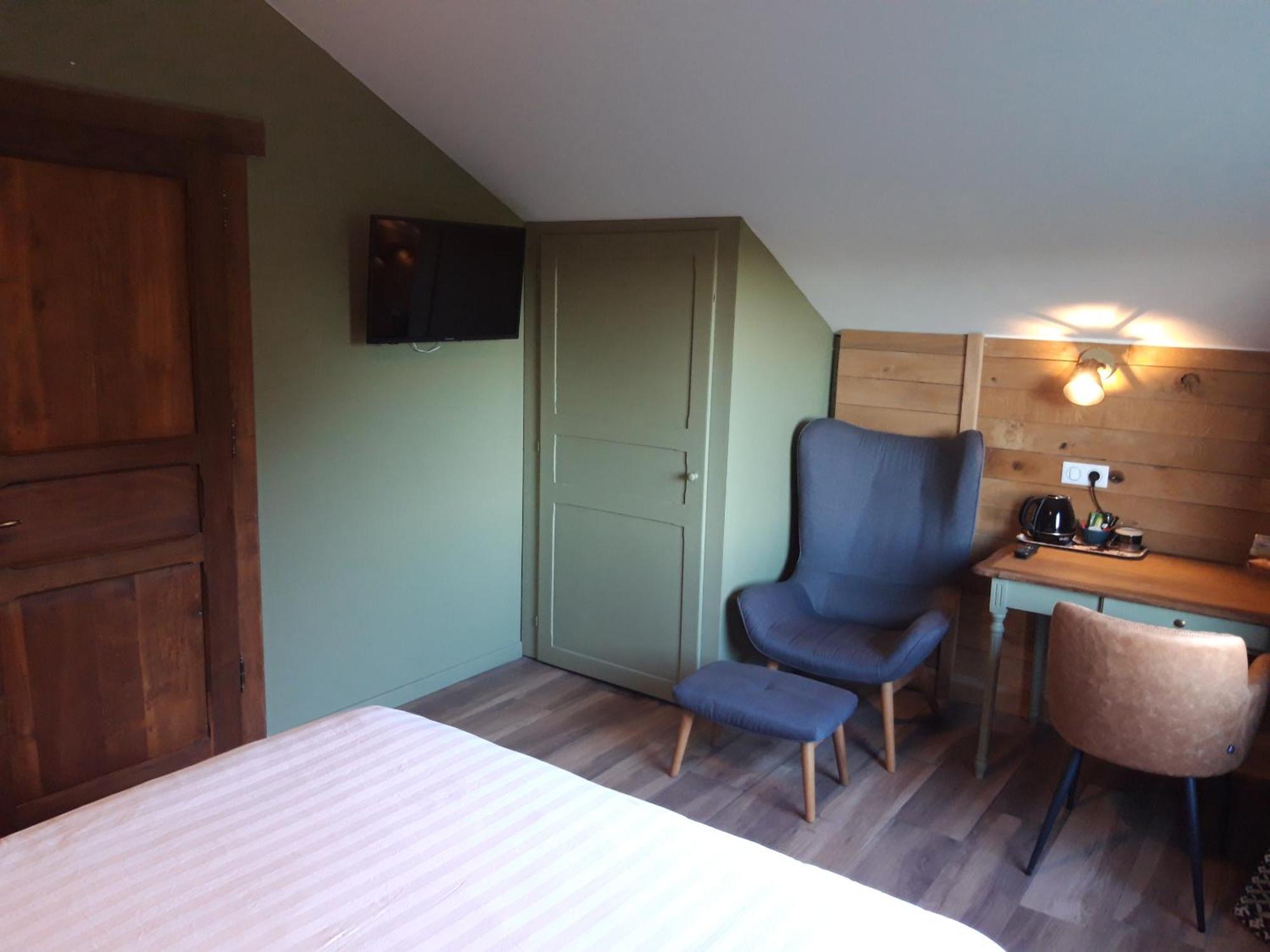 B&B Chez Fouchs - Chambre D'Hotes Dun-sur-Meuse Habitación foto